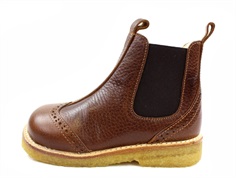 Angulus winter ancle boot cognac with woolfoer and hole pattern